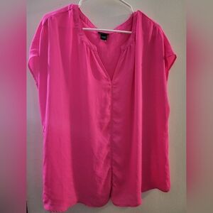 Torrid Vibrant Pink Women's Blouse Size 2